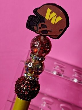 NFL Washington Commanders Sparkly/Blingy Custom Created Super Fan Beaded Pen